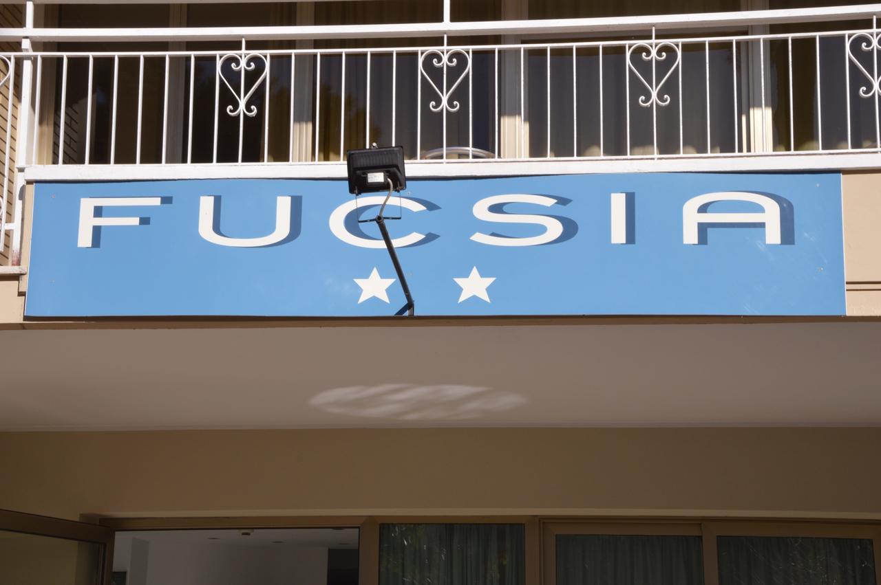 Hotel Fucsia Riccione Dış mekan fotoğraf